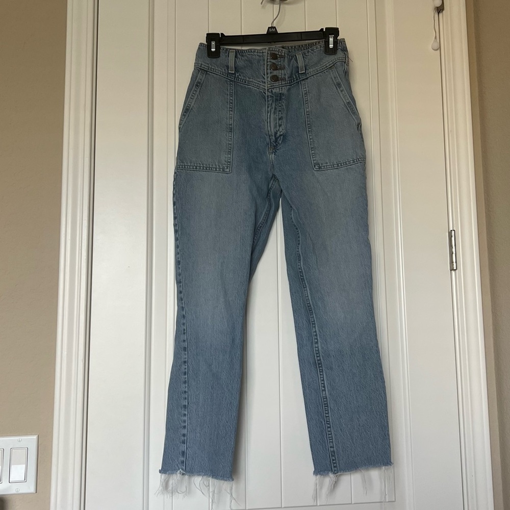 Abercrombie Mom jeans